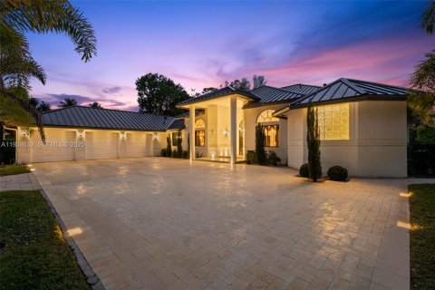 Купить виллу или дом в Паркленд, Флорида 6 спален, № 1999049 - фото 4