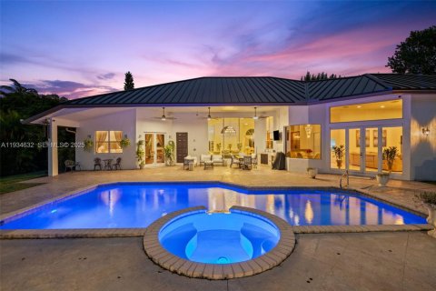 Купить виллу или дом в Паркленд, Флорида 6 спален, № 1999049 - фото 9