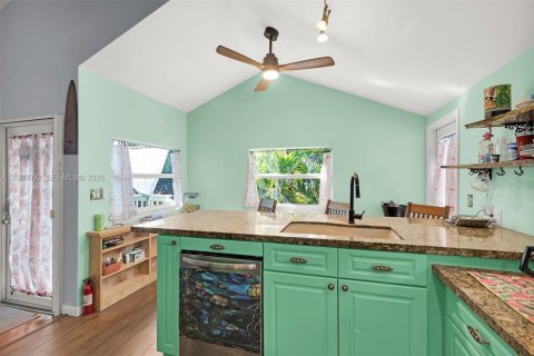 Casa en venta en Key Largo, Florida, 2 dormitorios, 79.15 m2 № 2066330 - foto 7