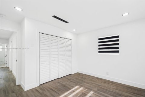 Casa en venta en Margate, Florida, 4 dormitorios, 111.11 m2 № 1969002 - foto 22