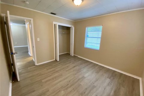 Commercial property in Zephyrhills, Florida 178.74 sq.m. № 2105593 - photo 17