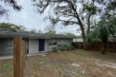 Commercial property in Zephyrhills, Florida 178.74 sq.m. № 2105593 - photo 25