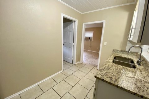 Commercial property in Zephyrhills, Florida 178.74 sq.m. № 2105593 - photo 6