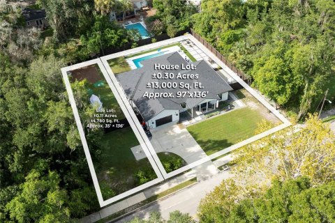 Villa ou maison à Gainesville, Floride 4 chambres, 204.11 m2 № 2347384