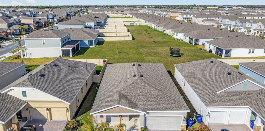 Villa ou maison à TOHOQUA à Kissimmee, Floride 4 chambres, 195.93 m2 № 2147726