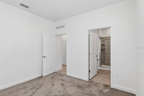 Villa ou maison à vendre à Kissimmee, Floride: 4 chambres, 195.93 m2 № 2147726 - photo 22