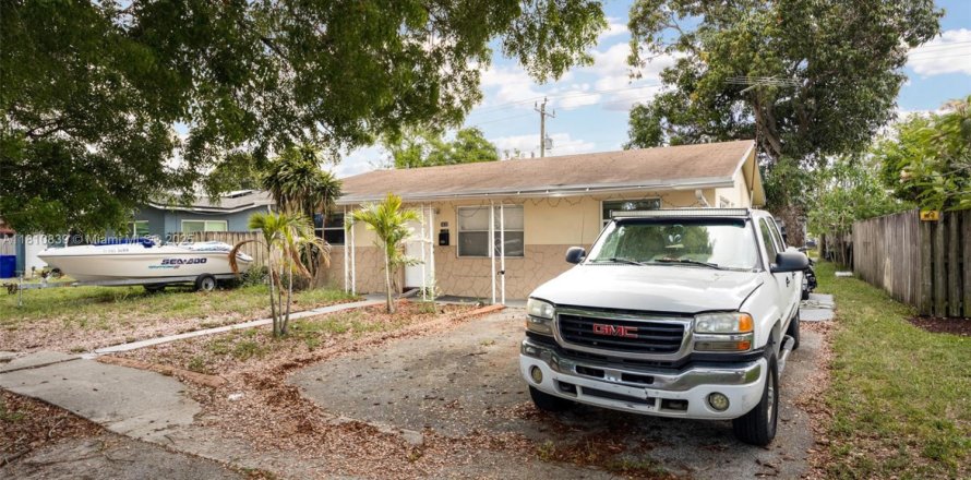 Villa ou maison à Hollywood, Floride 3 chambres, 122.63 m2 № 1756961