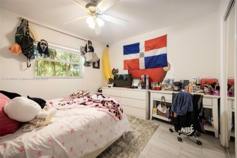 Villa ou maison à vendre à Hollywood, Floride: 3 chambres, 122.63 m2 № 1756961 - photo 9