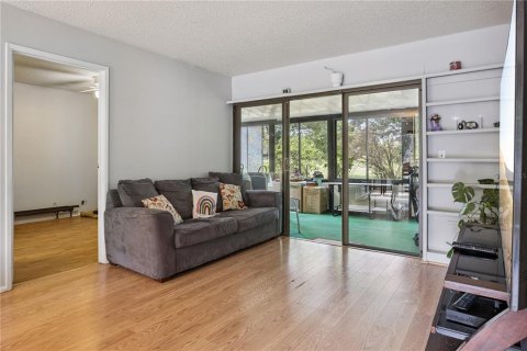 Copropriété à louer à Winter Springs, Floride: 2 chambres, 90.3 m2 № 2424337 - photo 7