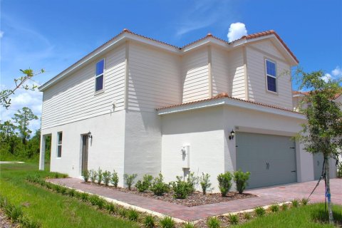 Townhouse in Poinciana, Florida 3 bedrooms, 166.76 sq.m. № 1616660 - photo 2