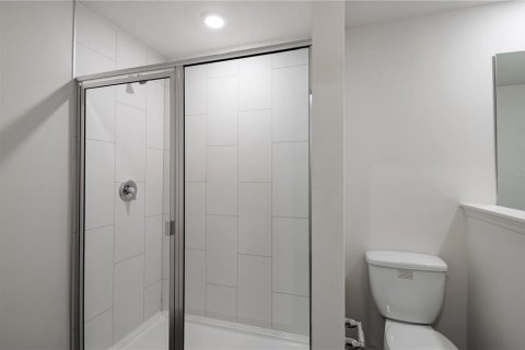 Townhouse in Poinciana, Florida 3 bedrooms, 166.76 sq.m. № 1616660 - photo 16