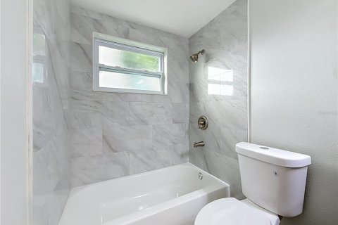 Casa en venta en Pinellas Park, Florida, 4 dormitorios, 118.54 m2 № 2383906 - foto 21