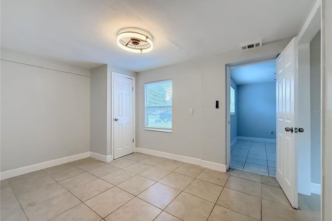 Casa en venta en Pinellas Park, Florida, 4 dormitorios, 118.54 m2 № 2383906 - foto 23