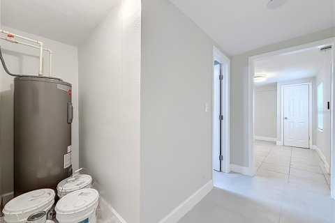 Casa en venta en Pinellas Park, Florida, 4 dormitorios, 118.54 m2 № 2383906 - foto 29