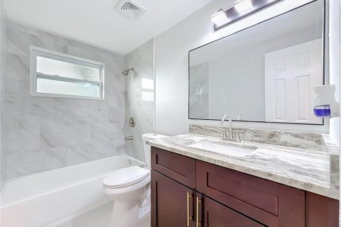 Casa en venta en Pinellas Park, Florida, 4 dormitorios, 118.54 m2 № 2383906 - foto 20