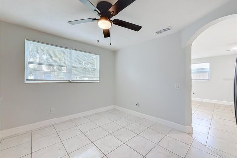 Casa en venta en Pinellas Park, Florida, 4 dormitorios, 118.54 m2 № 2383906 - foto 11