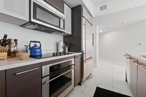 Condominio en venta en Miami, Florida, 2 dormitorios, 111.2 m2 № 2055859 - foto 22
