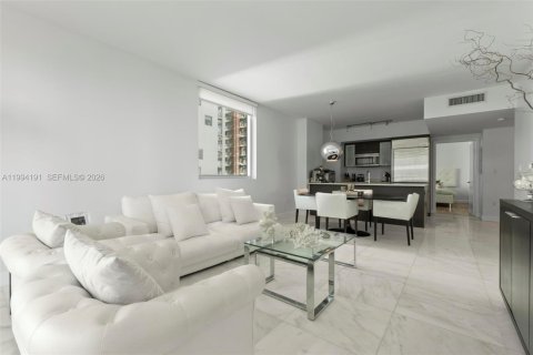 Condominio en venta en Miami, Florida, 2 dormitorios, 111.2 m2 № 2055859 - foto 15