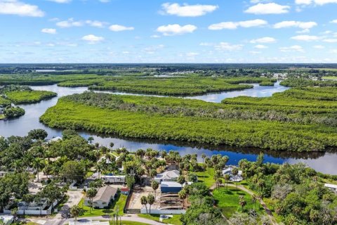 Hôtel, hôtellerie à vendre à Ruskin, Floride: 104.98 m2 № 2348082 - photo 20