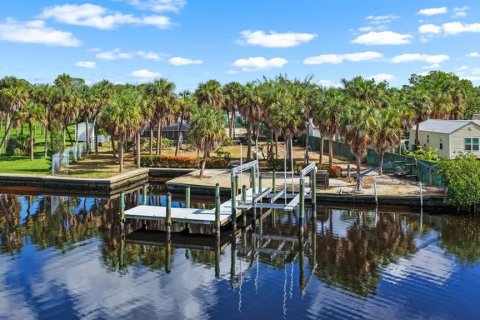 Hôtel, hôtellerie à vendre à Ruskin, Floride: 104.98 m2 № 2348082 - photo 27