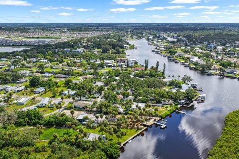 Hôtel, hôtellerie à vendre à Ruskin, Floride: 104.98 m2 № 2348082 - photo 23