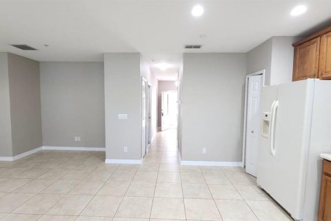 Adosado en alquiler en Orlando, Florida, 3 dormitorios, 130.99 m2 № 1899167 - foto 5