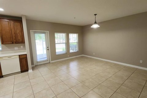 Adosado en alquiler en Orlando, Florida, 3 dormitorios, 130.99 m2 № 1899167 - foto 2