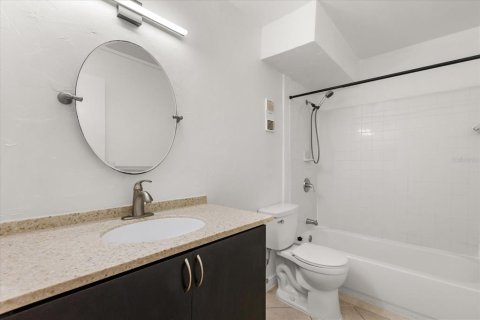 Condominio en venta en Daytona Beach, Florida, 1 dormitorio, 61.41 m2 № 2096972 - foto 19