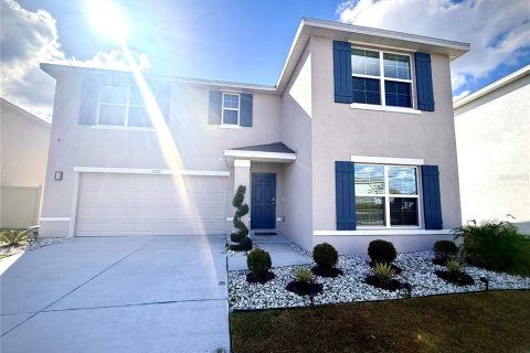 House in Plant City, Florida 4 bedrooms, 226.22 sq.m. № 2205236