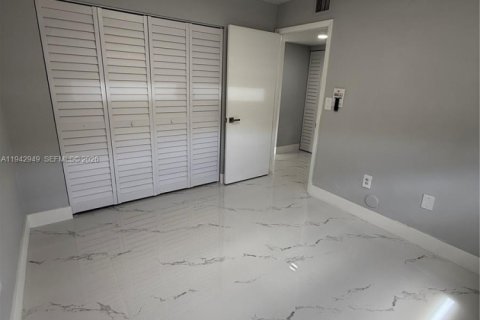 Appartement à louer à Sunrise, Floride: 3 chambres, 112.97 m2 № 1999285 - photo 23