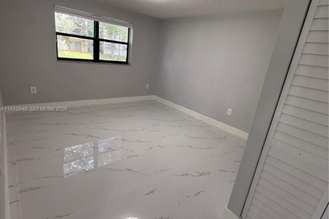 Appartement à louer à Sunrise, Floride: 3 chambres, 112.97 m2 № 1999285 - photo 28