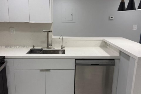 Appartement à louer à Sunrise, Floride: 3 chambres, 112.97 m2 № 1999285 - photo 20