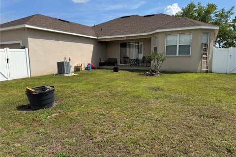 House in Kissimmee, Florida 4 bedrooms, 189.61 sq.m. № 1612782 - photo 29