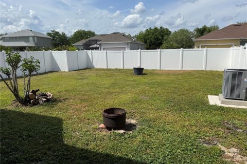 House in Kissimmee, Florida 4 bedrooms, 189.61 sq.m. № 1612782 - photo 28