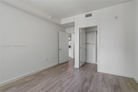 Copropriété à louer à Miami, Floride: 2 chambres, 110.74 m2 № 2023983 - photo 23