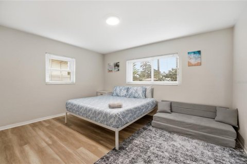 Villa ou maison à vendre à Largo, Floride: 3 chambres, 124.12 m2 № 2101090 - photo 23