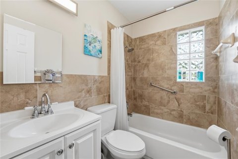 Villa ou maison à vendre à Largo, Floride: 3 chambres, 124.12 m2 № 2101090 - photo 22