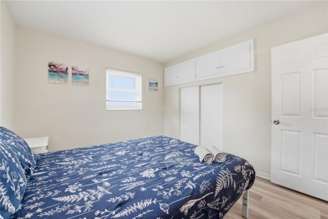 Villa ou maison à vendre à Largo, Floride: 3 chambres, 124.12 m2 № 2101090 - photo 21