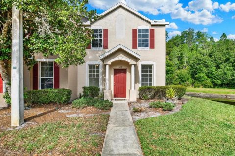 Townhouse in Wesley Chapel, Florida 3 bedrooms, 116.5 sq.m. № 2103086