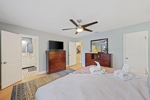 House in Delray Beach, Florida 3 bedrooms, 144.93 sq.m. № 2146838 - photo 18