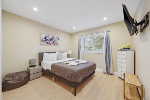 House in Delray Beach, Florida 3 bedrooms, 144.93 sq.m. № 2146838 - photo 22