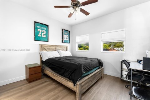 Condo in North Miami, Florida, 3 bedrooms  № 1974244 - photo 21