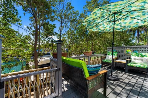 Condo in North Miami, Florida, 3 bedrooms  № 1974244 - photo 24