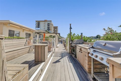 Copropriété à louer à Hillsboro Beach, Floride: 2 chambres, 125.42 m2 № 1957671 - photo 26