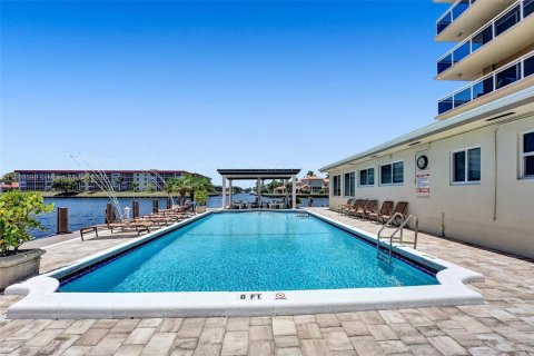 Copropriété à louer à Hillsboro Beach, Floride: 2 chambres, 125.42 m2 № 1957671 - photo 30