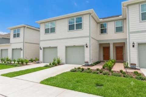 Touwnhouse à Davenport, Floride 3 chambres, 161.28 m2 № 2296405