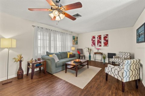 Casa en venta en Lehigh Acres, Florida, 2 dormitorios, 89.93 m2 № 1806889 - foto 3