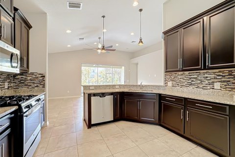 Villa ou maison à vendre à Sarasota, Floride: 3 chambres, 191.01 m2 № 2230491 - photo 29