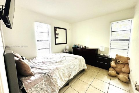 Condominio en alquiler en Coral Springs, Florida, 2 dormitorios, 74.32 m2 № 1952303 - foto 17