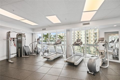 Condominio en alquiler en Miami, Florida, 2 dormitorios, 93.55 m2 № 1984119 - foto 28